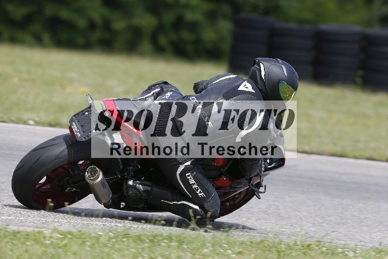 /22 06.06.2025 DISCOVER the BIKE ADR/Race 3 rot/34
